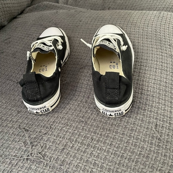 Women’s converse sneakers - Picture 2 of 5